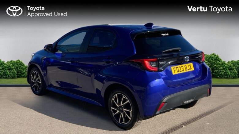 Toyota Yaris 1.5 Hybrid Design 5dr CVT Hybrid Hatchback